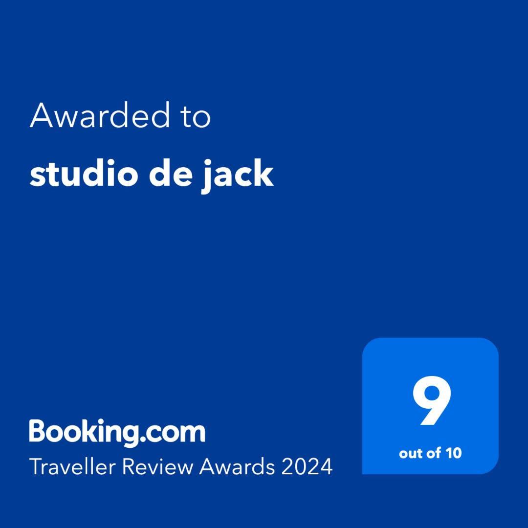 Studio De Jack Le Mesnil-Esnard ภายนอก รูปภาพ